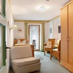 Gaestehaus Marianne - * Farchant