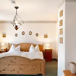 Gaestehaus Marianne - * Farchant